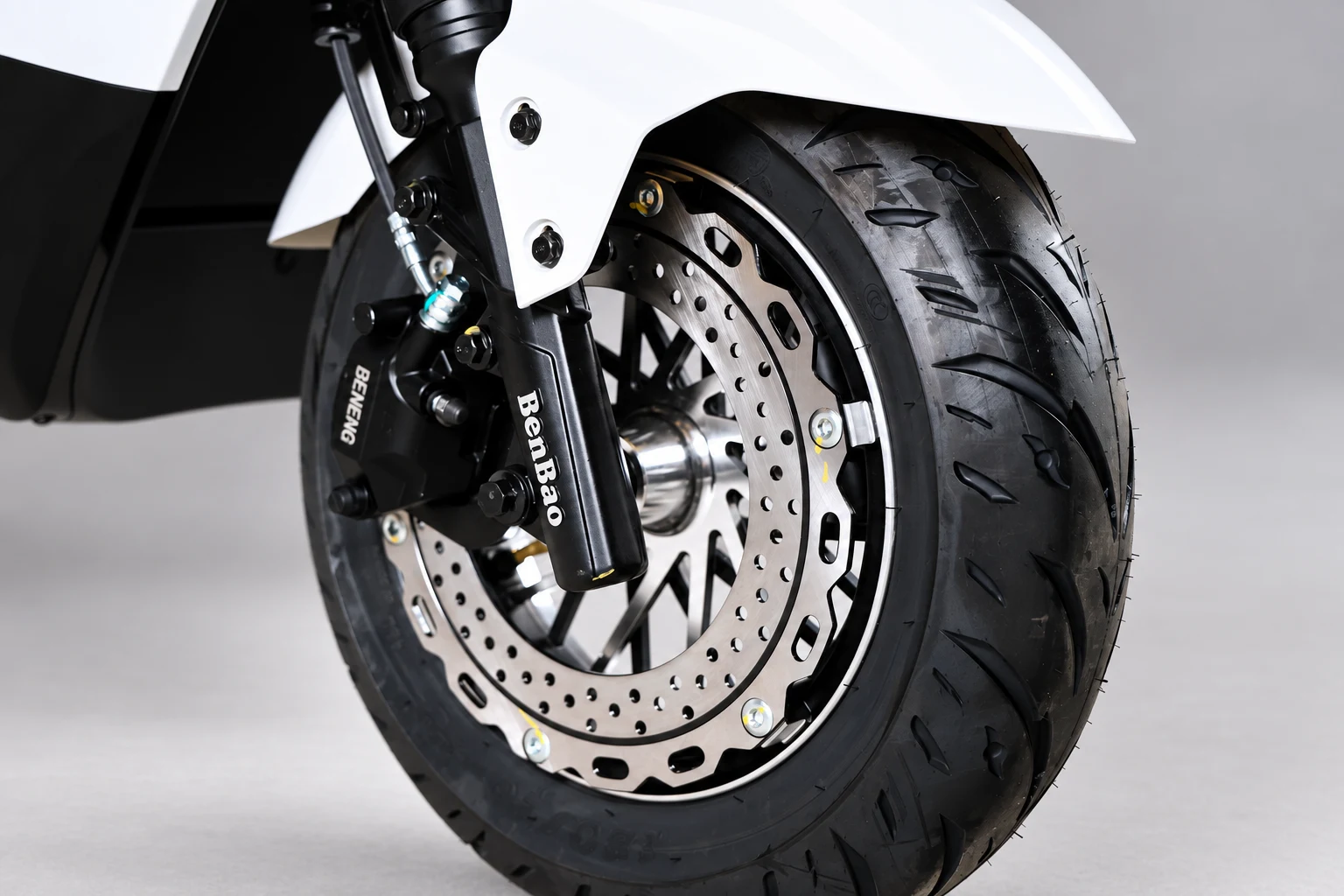 G504 Front Wheel & Disc Brake
