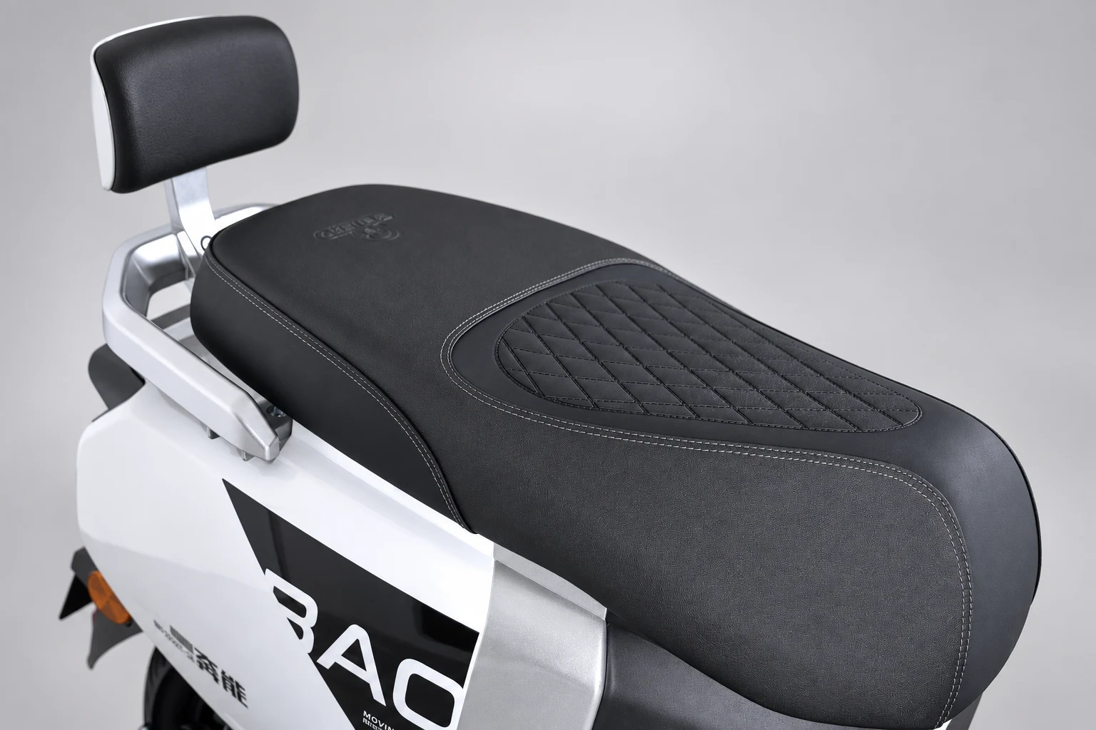 G504 Seat & Passenger Backrest