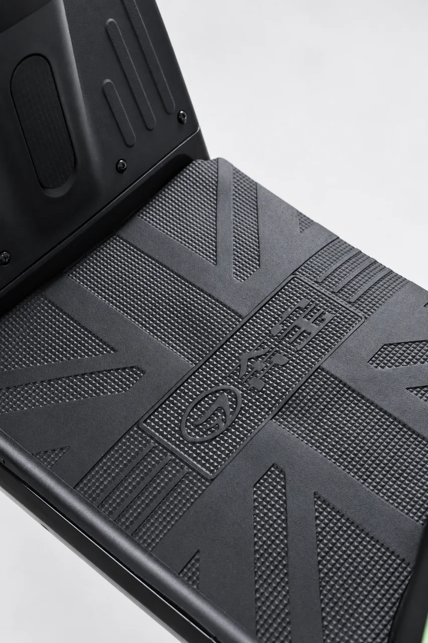 G300 Textured footboard
